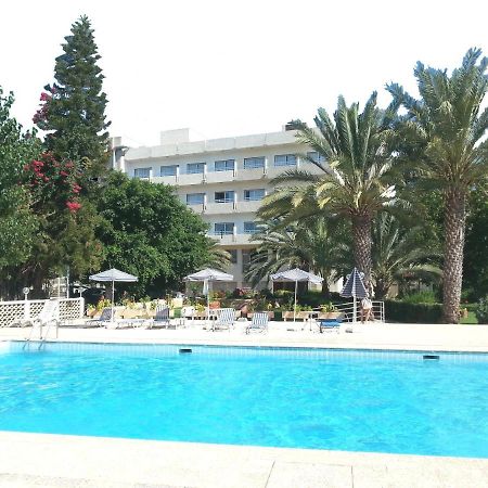 Marion Hotel Polis Bagian luar foto