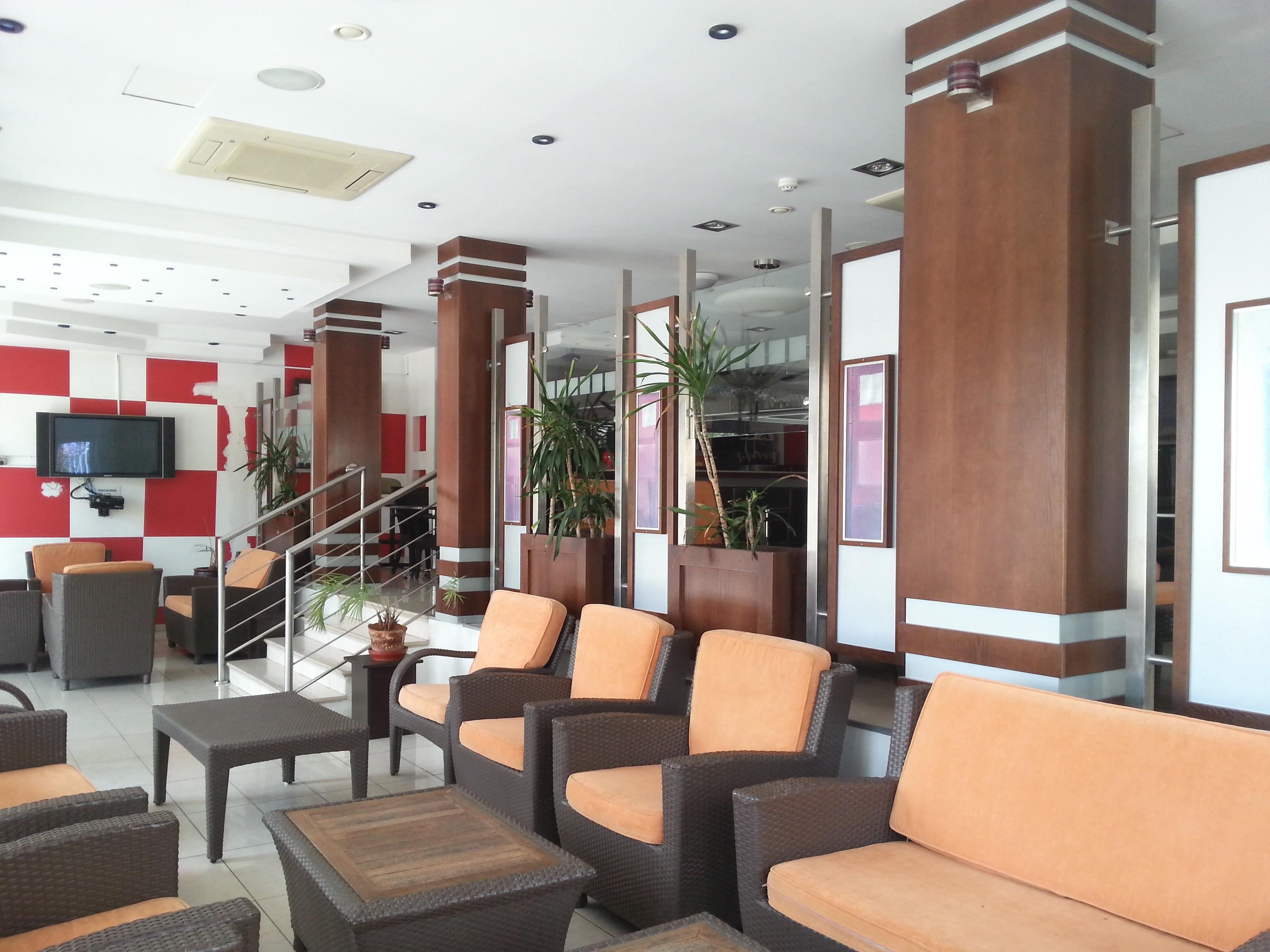 Marion Hotel Polis Bagian luar foto
