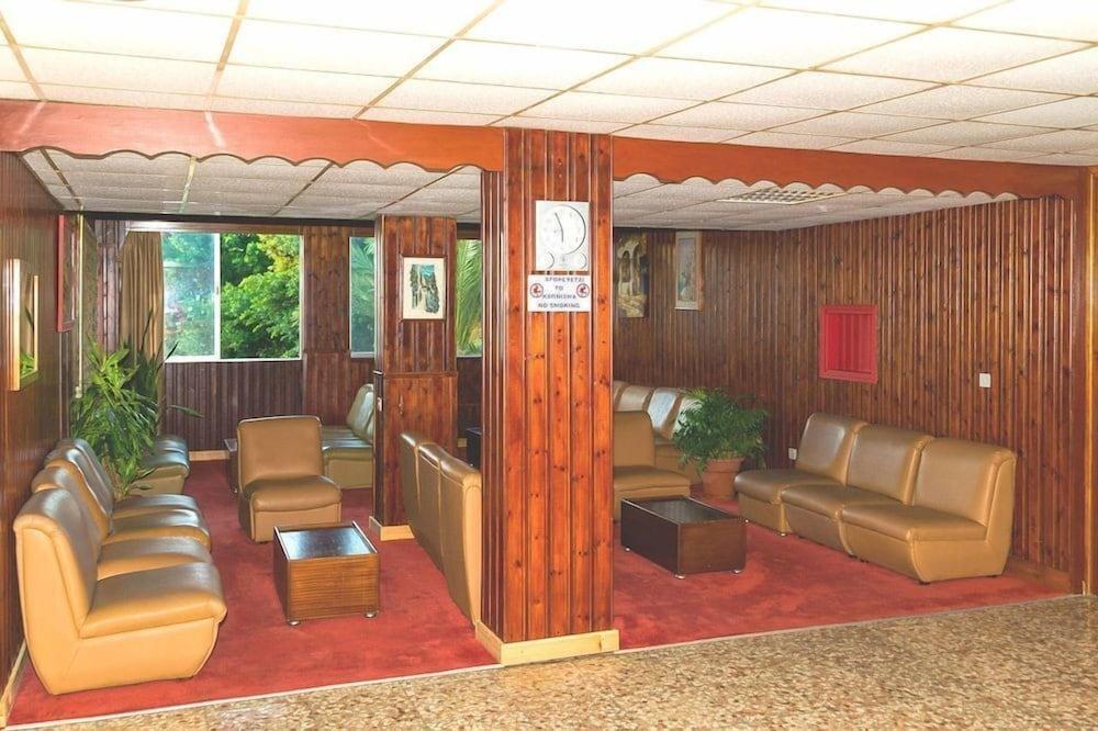 Marion Hotel Polis Bagian luar foto
