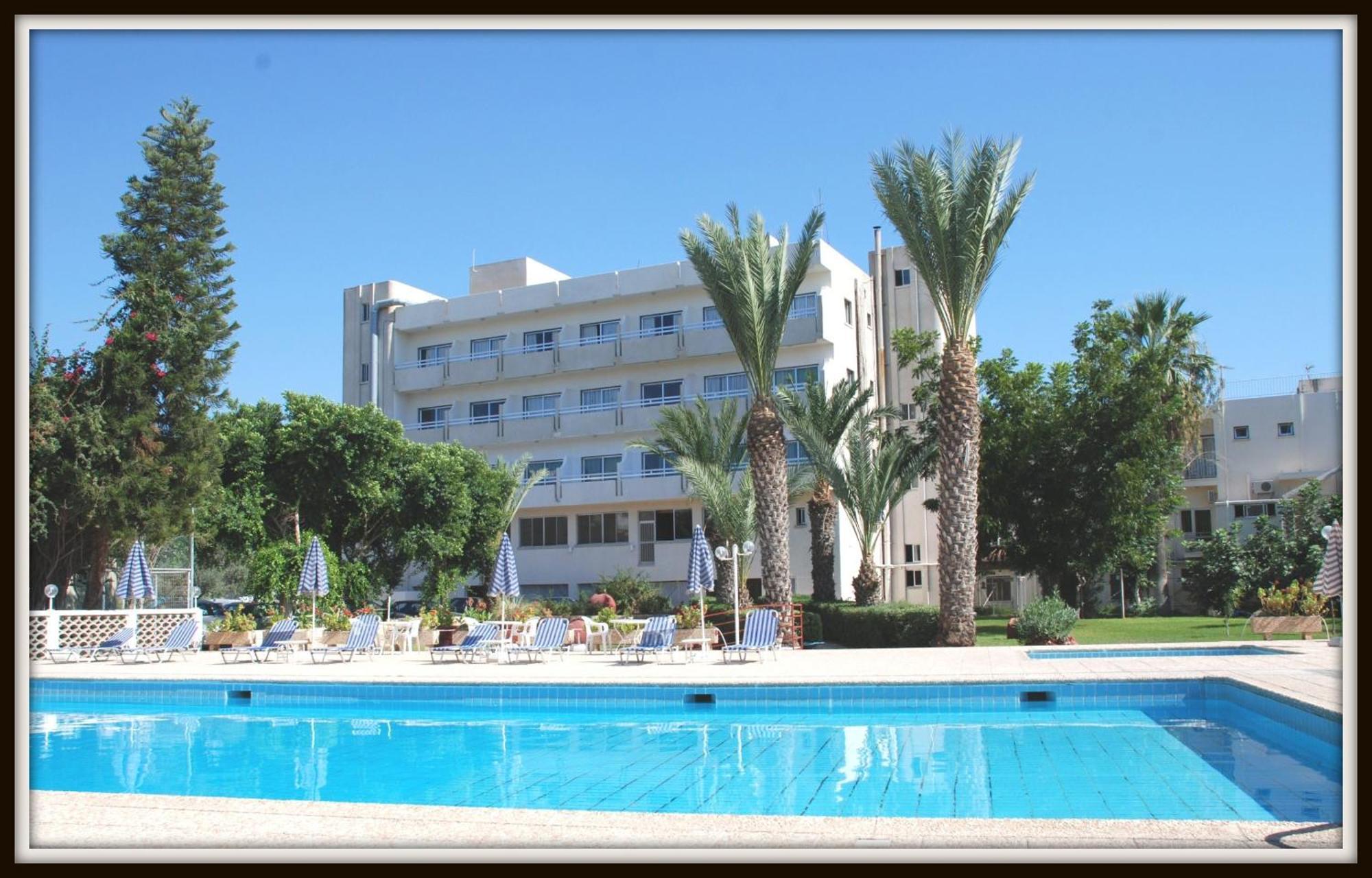 Marion Hotel Polis Bagian luar foto