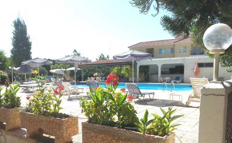 Marion Hotel Polis Bagian luar foto