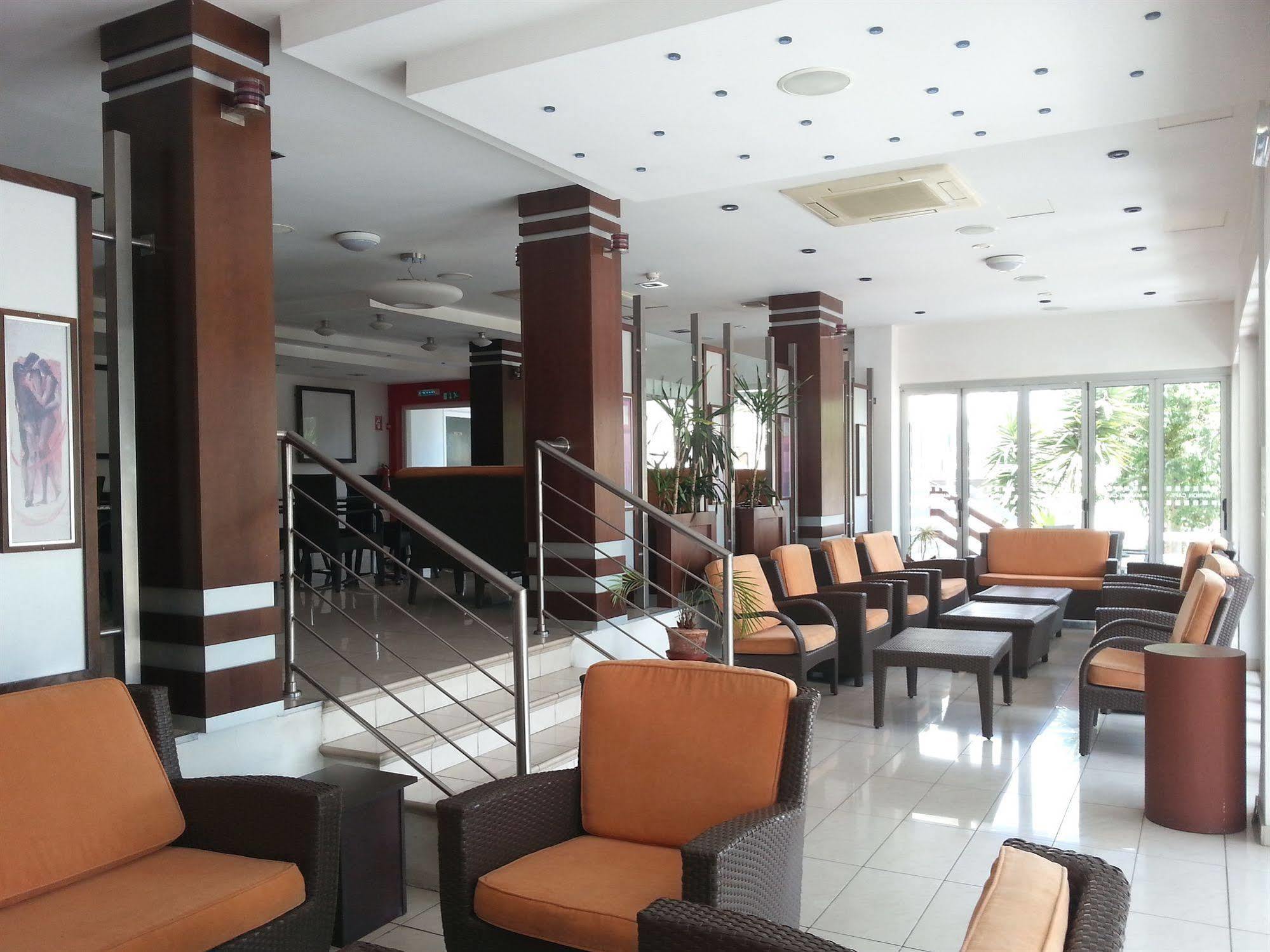 Marion Hotel Polis Bagian luar foto